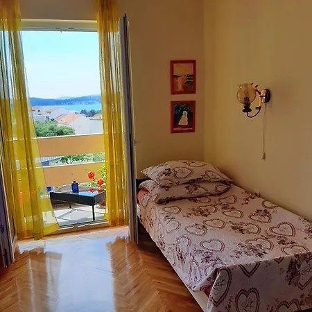 Oleandar Sibenik